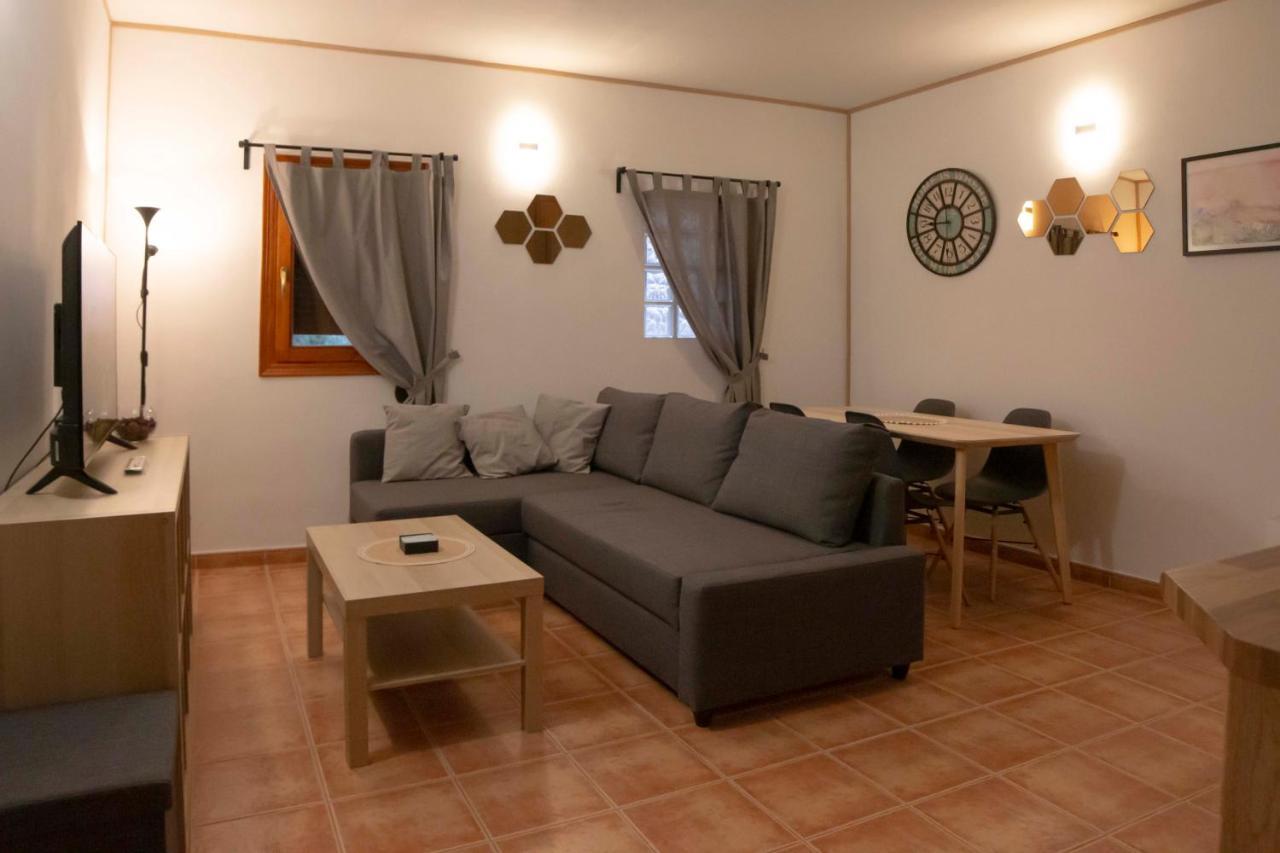 Apartamentos Erlueta Calatayud Extérieur photo