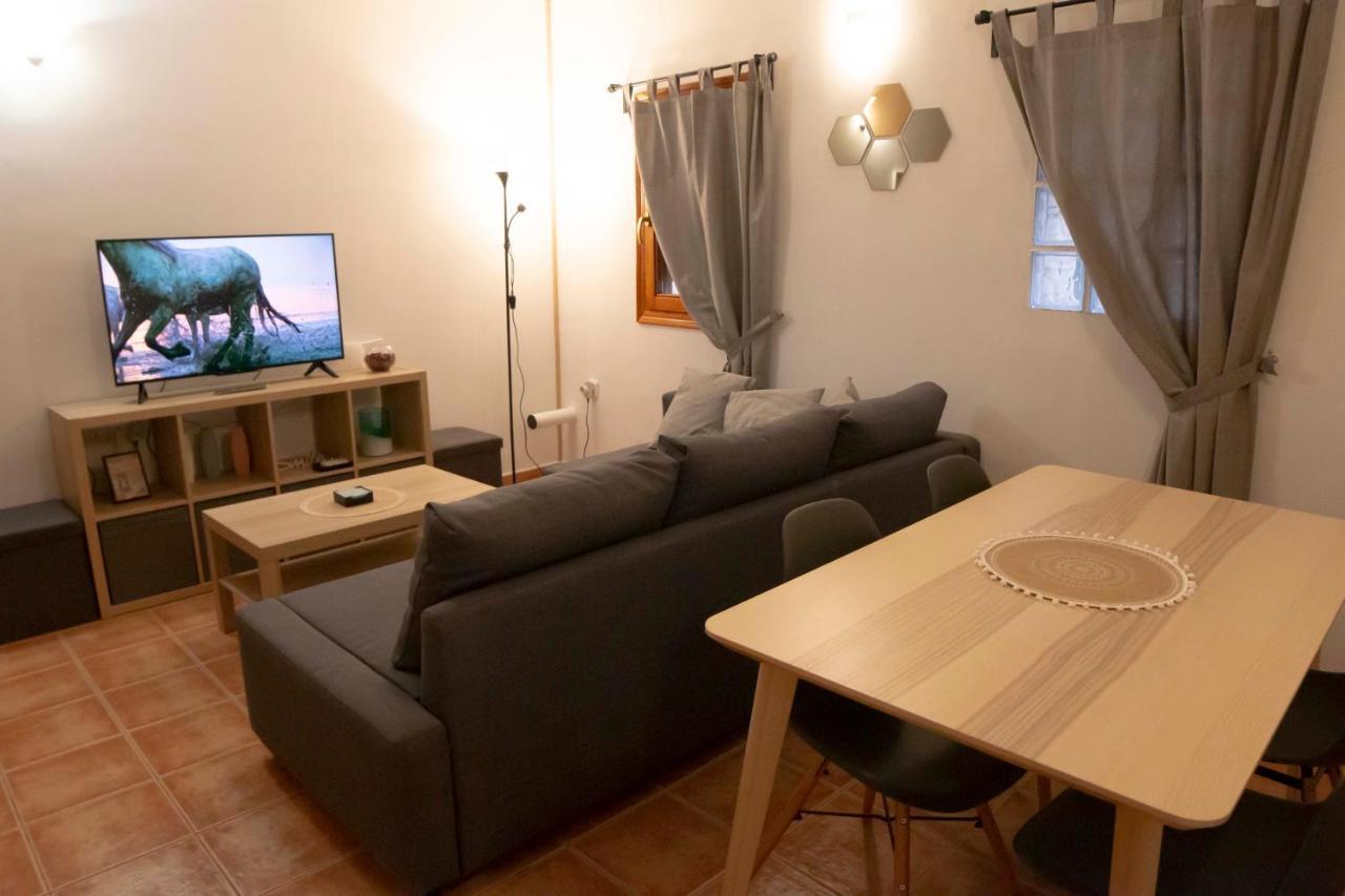 Apartamentos Erlueta Calatayud Extérieur photo